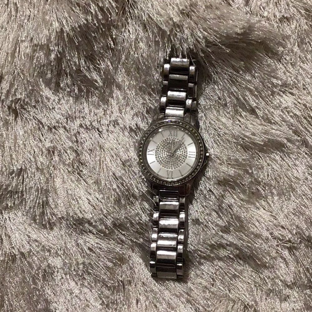 Glam watch - Relic